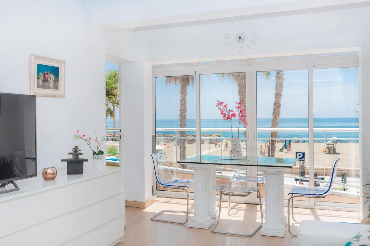 Apartamento Lujo Frente Al Mar Centro De Малага Екстер'єр фото